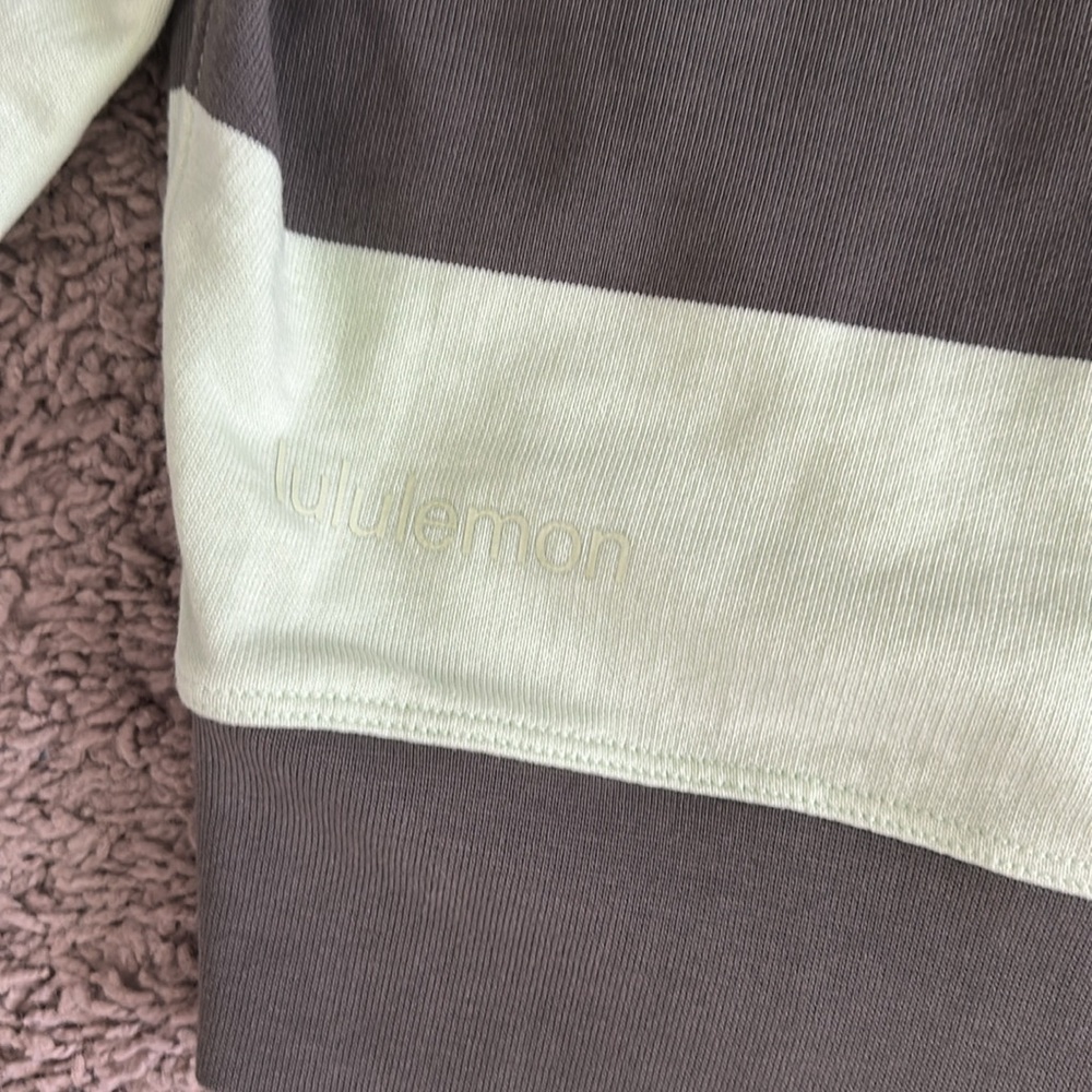 lululemon athletica Green and Gray Striped Sweatshirt - Picture 11 of 12